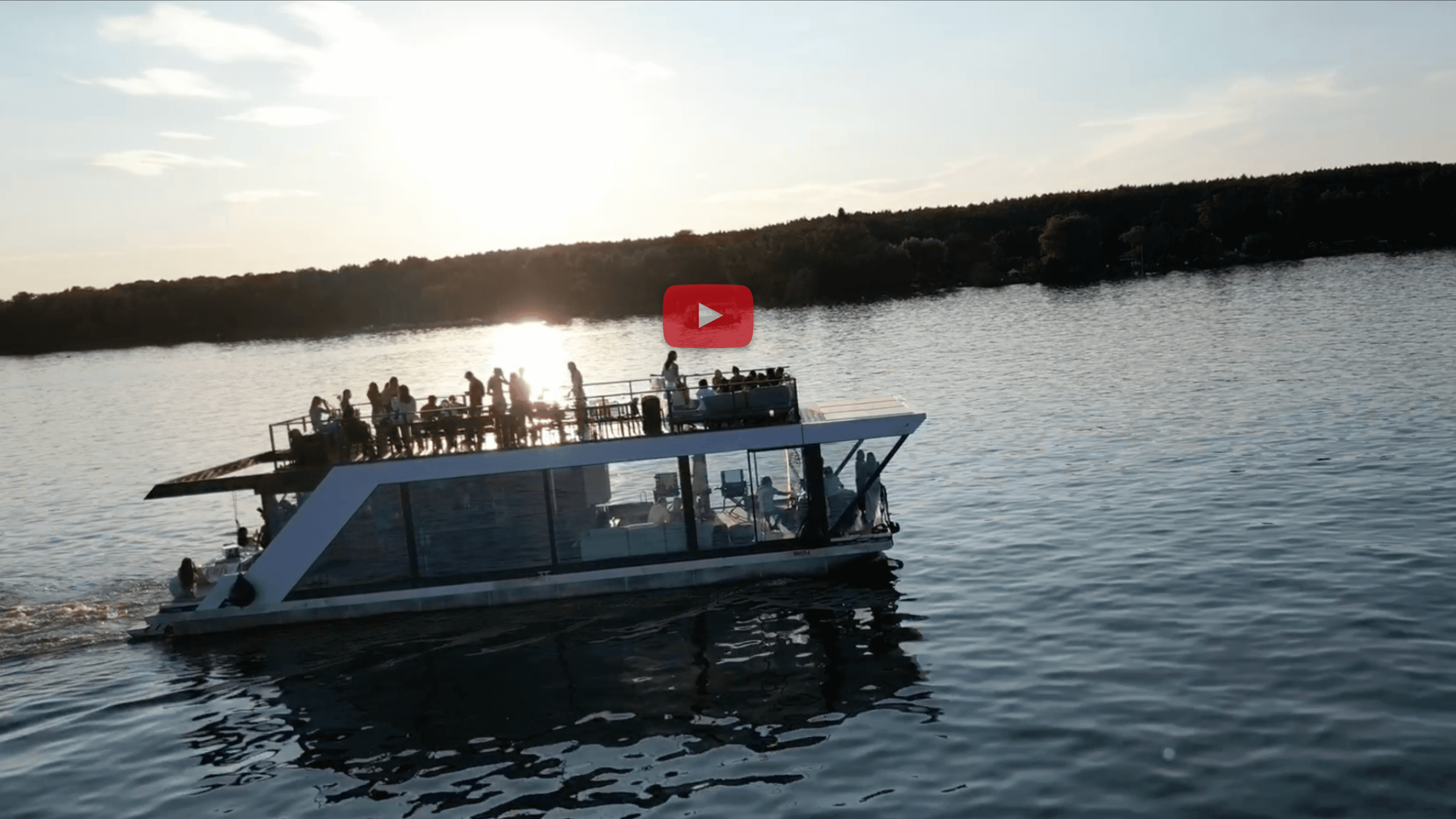 SolarYacht 90 Wannsee Bild 3