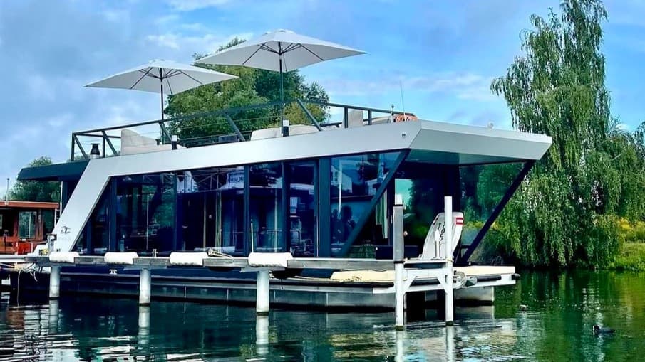 Haus im See Werder Bild 2